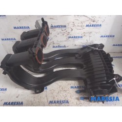 Peugeot - 208 - Intake manifold