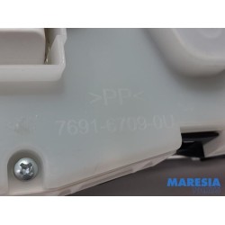 Peugeot - 208 - Instrument panel