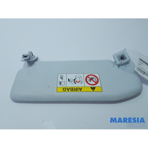 Peugeot - 208 - Sun visor