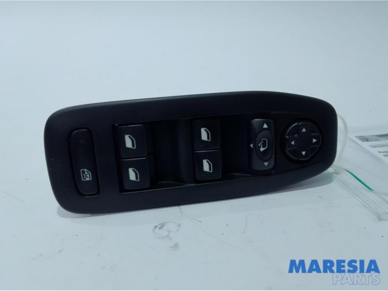 Peugeot - 208 - Multi-functional window switch