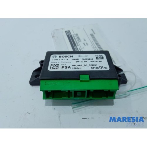 Peugeot - 208 - PDC Module