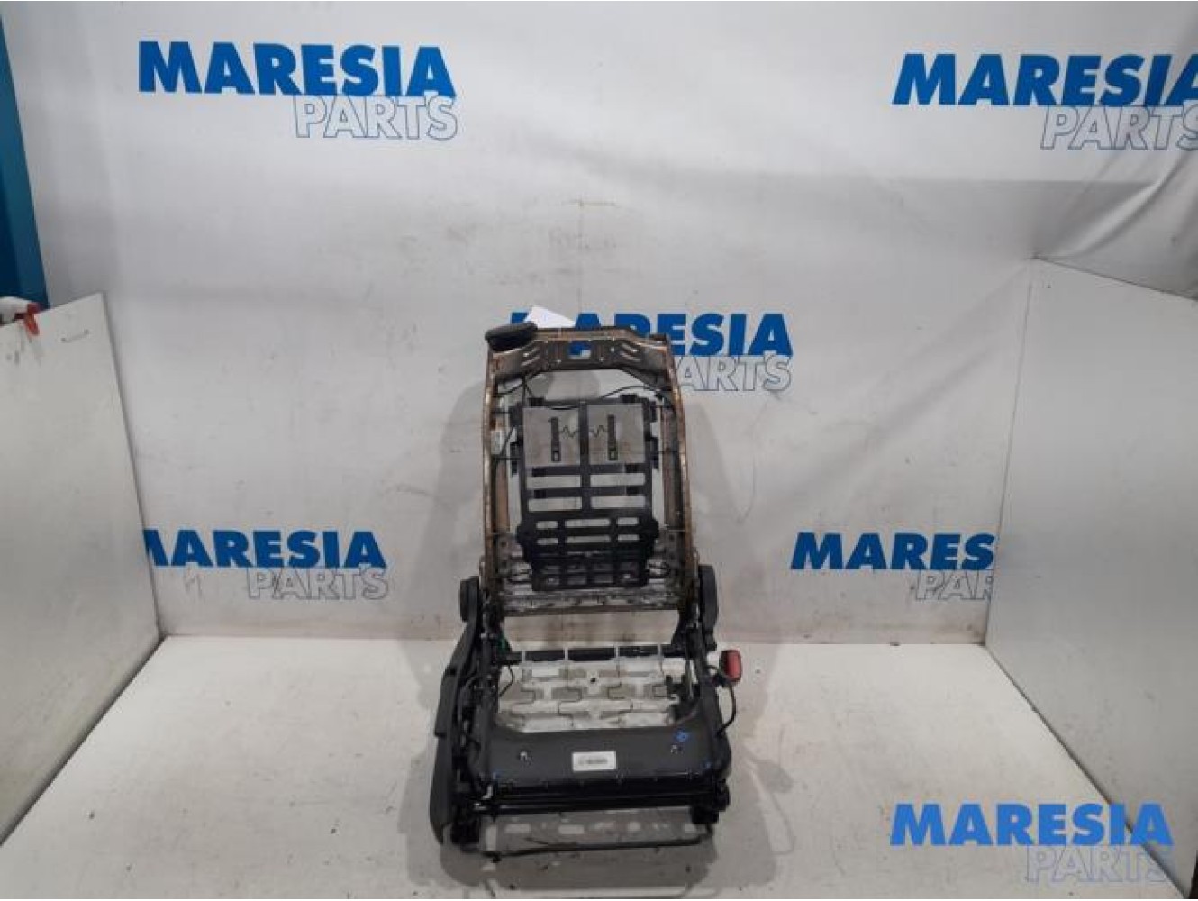 Renault - Megane - Seat frame