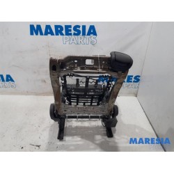 Renault - Megane - Seat frame