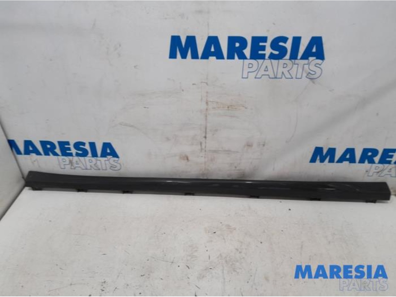 Alfa Romeo - Giulietta - Zijskirt links