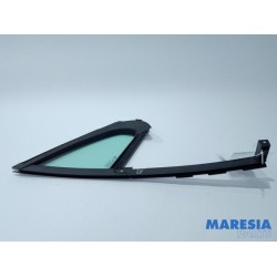 Peugeot - 208 - Dreieckfenster links vorne