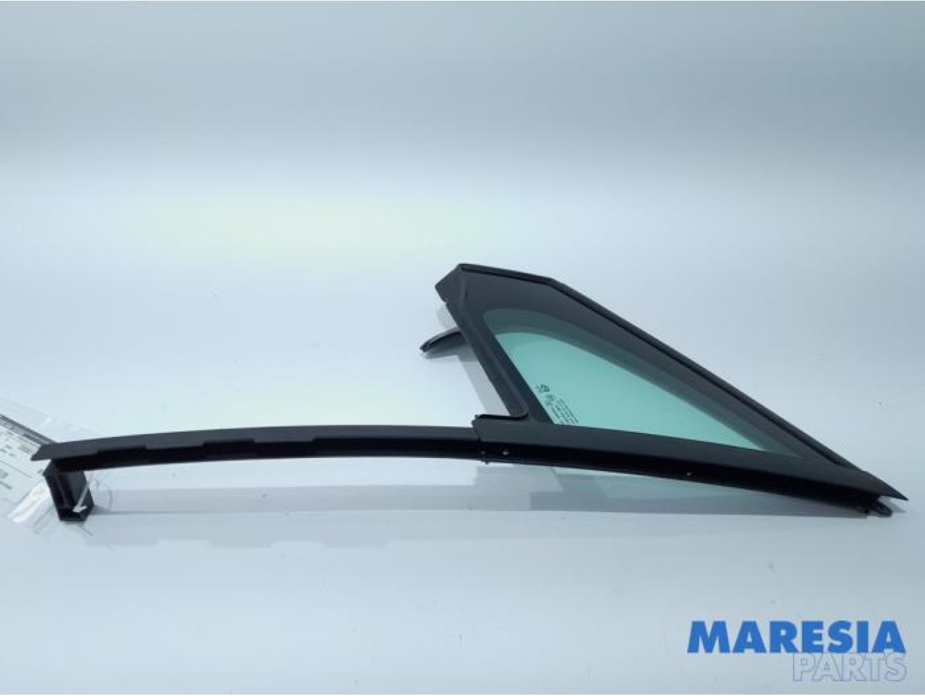 Peugeot - 208 - Dreieckfenster links vorne
