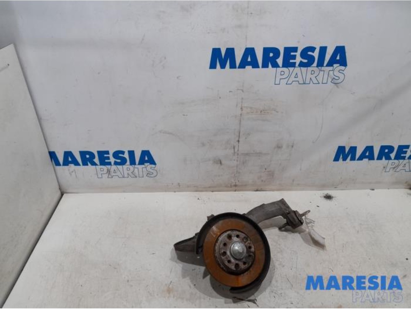 Alfa Romeo - Giulietta - Querlenker links hinten