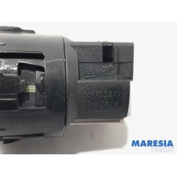 Peugeot - 208 - AUX/USB aansluiting