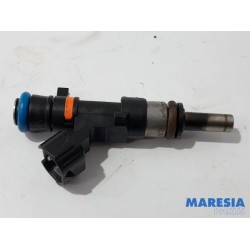 Renault - Clio - Injector (petrol injection)