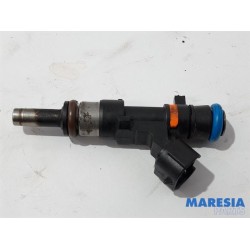 Renault - Clio - Injector (petrol injection)