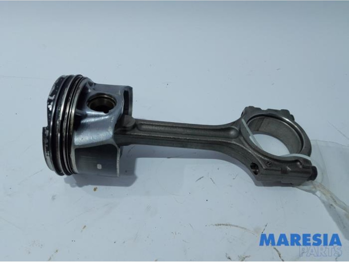 Renault - Clio - Connecting rod