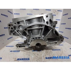 Renault - Clio - Engine crankcase
