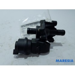 Renault - Twingo - Thermostat housing