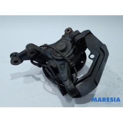 Renault - Twingo - Knuckle, front right