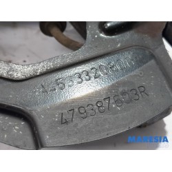 Renault - Twingo - Knuckle, front right