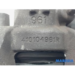 Renault - Twingo - Front brake calliper, right