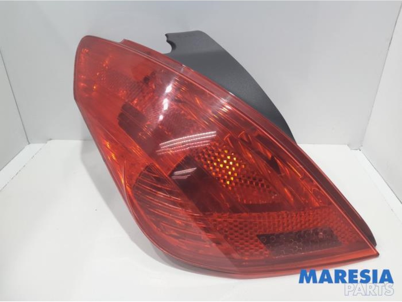 Peugeot - 308 - Achterlicht links