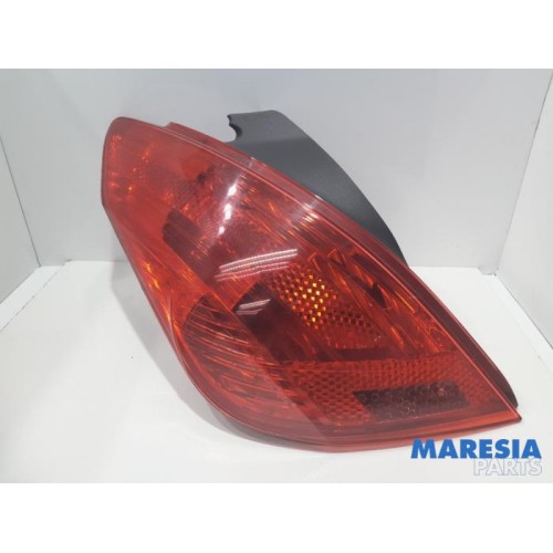 Peugeot - 308 - Taillight, left
