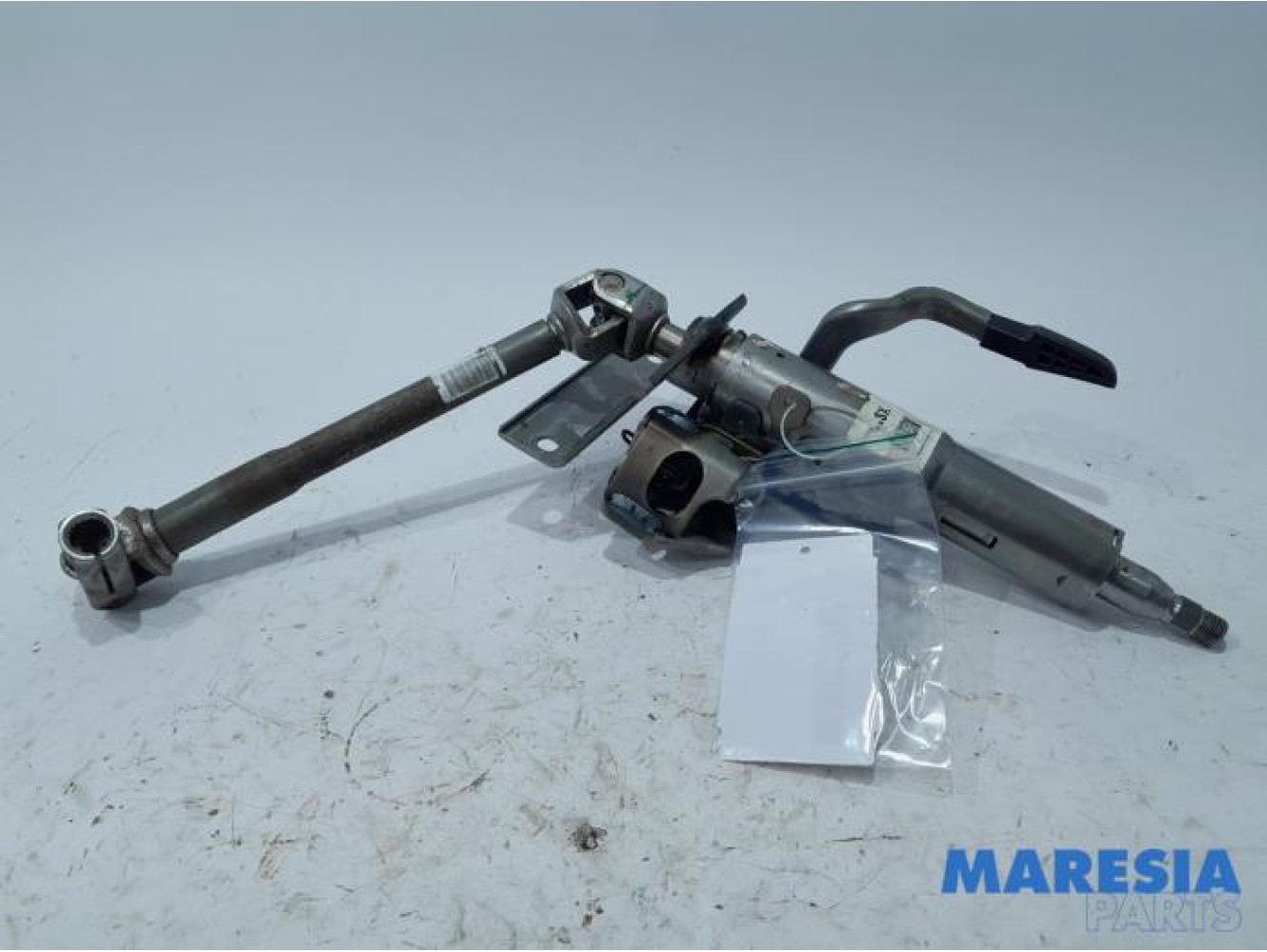 Opel - Combo - Steering column housing
