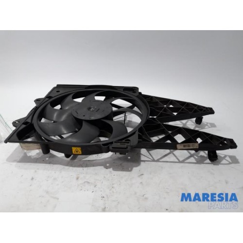 Opel - Combo - Fan motor