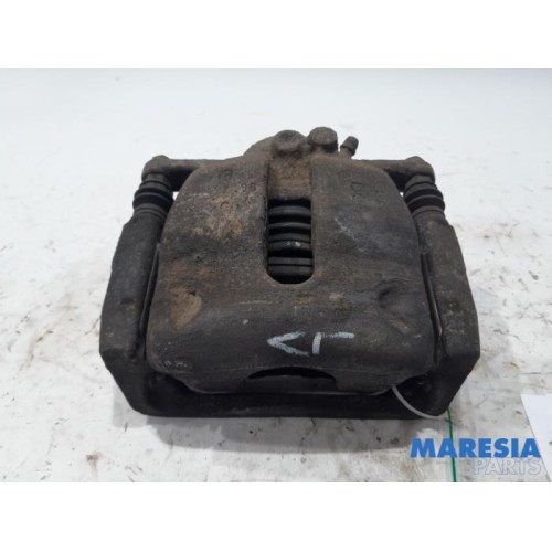 Renault - Kangoo - Front brake calliper, left