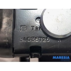 Alfa Romeo - Giulietta - Gurtsrammer links