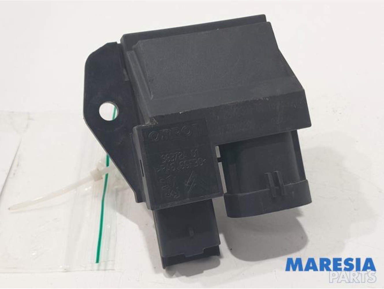 Peugeot - 207 - Cooling fan resistor