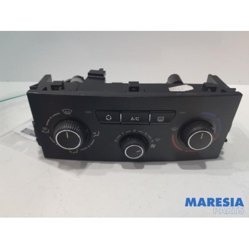 Peugeot - 207 - Heater control panel