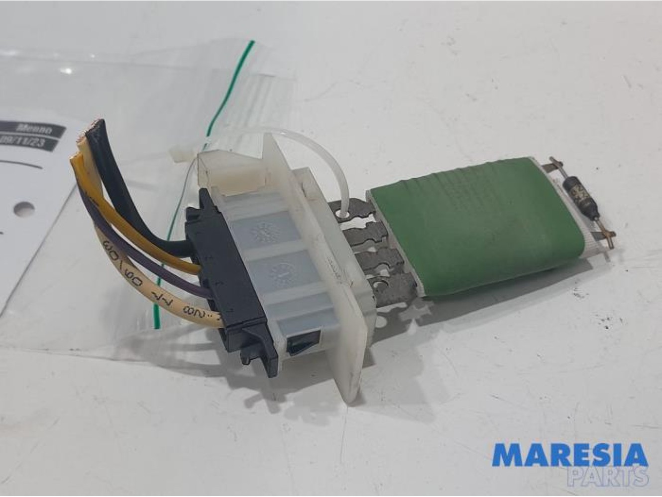 Peugeot - 207 - Heater resistor