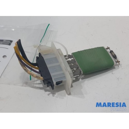 Peugeot - 207 - Heater resistor