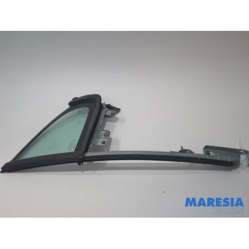 Peugeot - 207 - Vitre triangulaire avant gauche