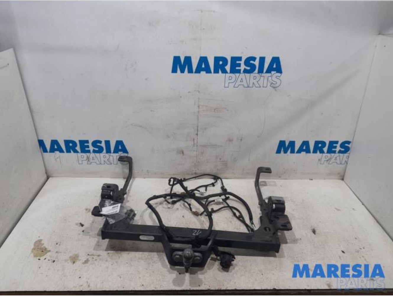 Renault - Master - Towbar