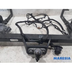 Renault - Master - Towbar