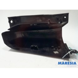 Renault - Trafic - Rear bumper corner, right