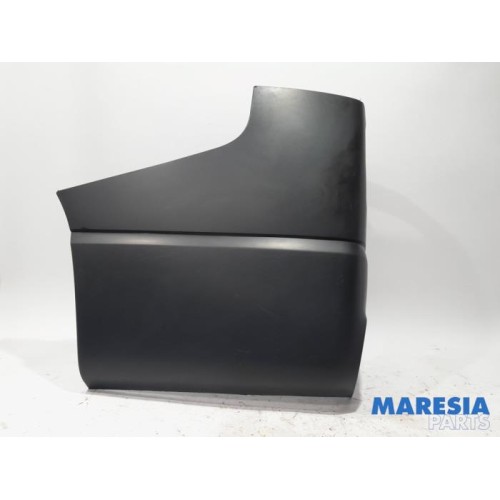 Renault - Trafic - Rear bumper component, left