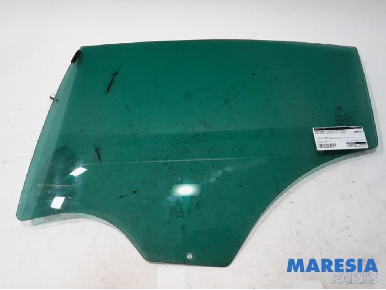 Alfa Romeo - Giulietta - Vitre portière 4portes arrière gauche