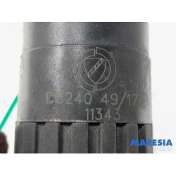Alfa Romeo - Giulietta - Pompe lave-glace avant