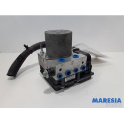 Peugeot - 5008 - ABS Pumpe