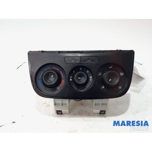 Opel - Combo - Heater control panel