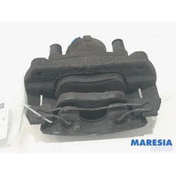 Renault - Megane - Front brake calliper, left
