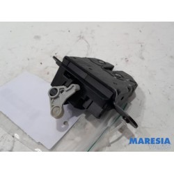 Opel - Combo - Tailgate lock mechanism
