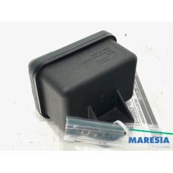Opel - Combo - Glow plug relay