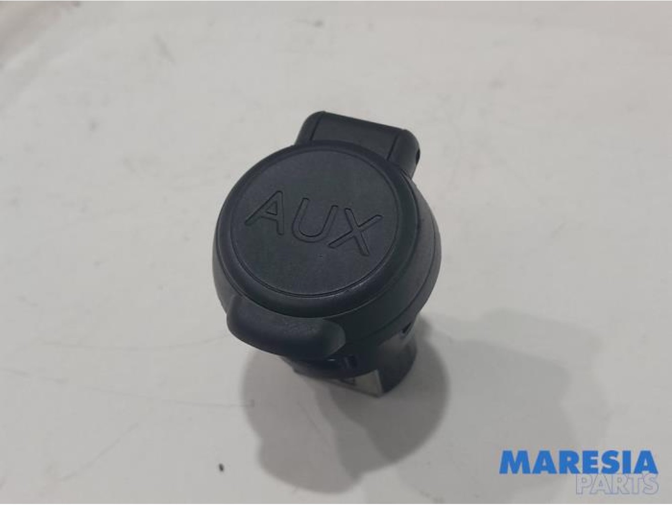 Renault - Megane - AUX/USB aansluiting