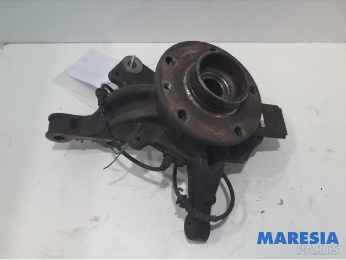 Renault - Megane - Knuckle, front right