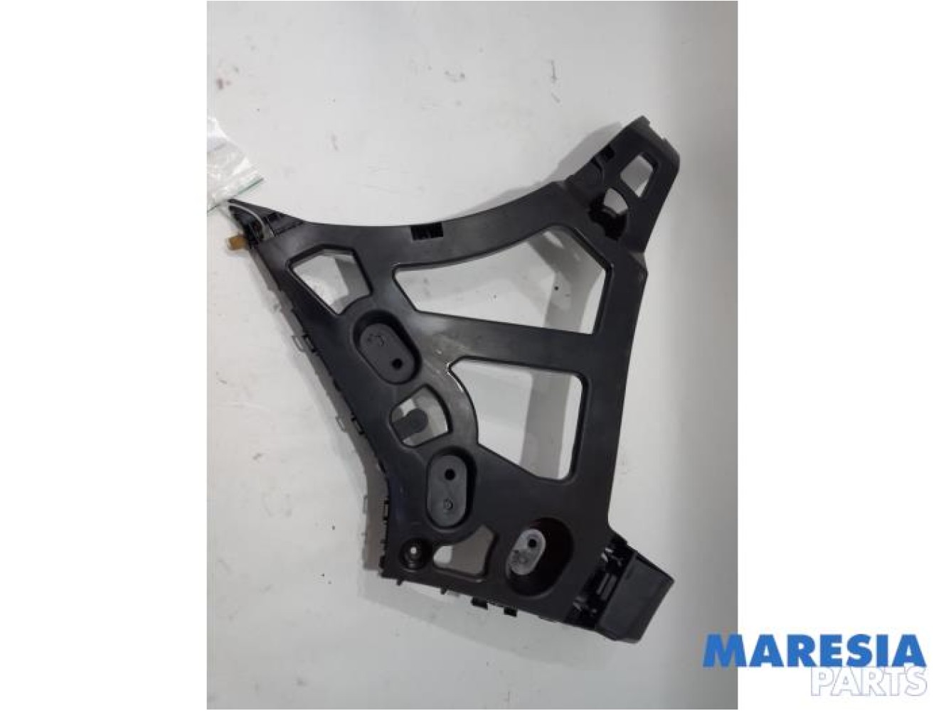 Renault - Megane - Rear bumper frame