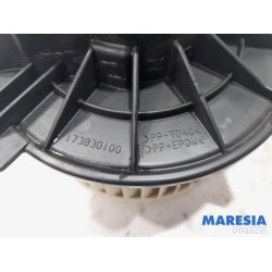 Renault - Kangoo - Heating and ventilation fan motor