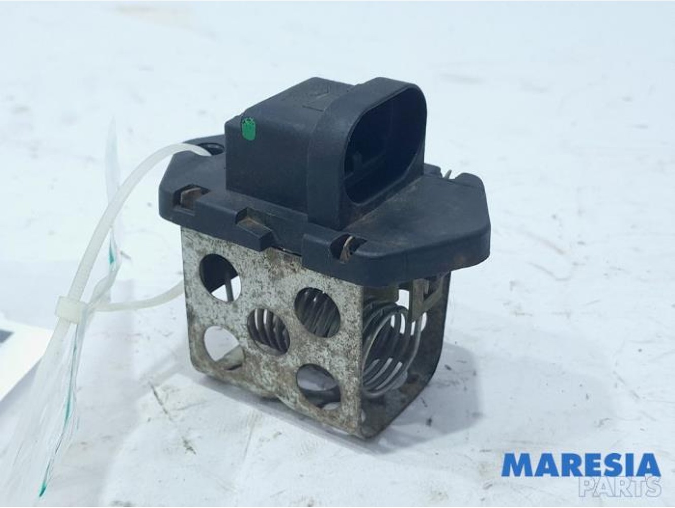 Renault - Kangoo - Cooling fan resistor