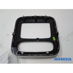 Renault - Trafic - Cadre radio