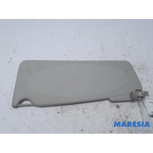 Renault - Kangoo - Sun visor