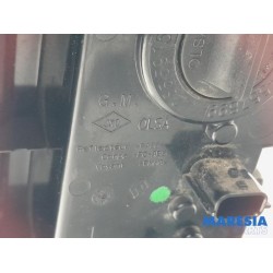 Renault - Trafic - Reversing light, left